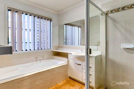 Property photo of 19 Clearmount Crescent Carindale QLD 4152