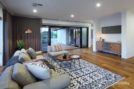 Property photo of 12 Quince Way Forrestfield WA 6058