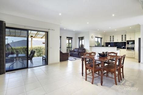 Property photo of 14 Arthurs Drive Warragul VIC 3820