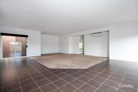 Property photo of 2/47 Carronvale Road Mooroolbark VIC 3138