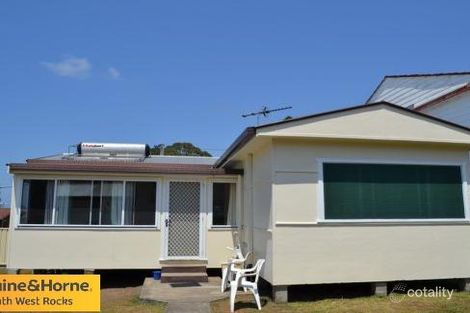 Property photo of 35 Arthur Street South West Rocks NSW 2431
