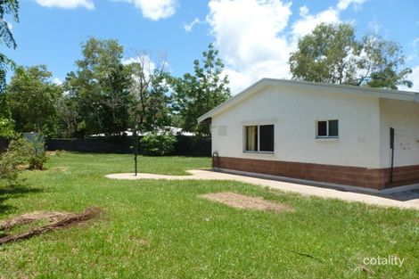 6 Tiverton Ct, Moulden, NT 0830