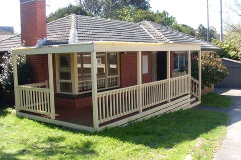 85 Avonhurst Dr, Glen Waverley, VIC 3150