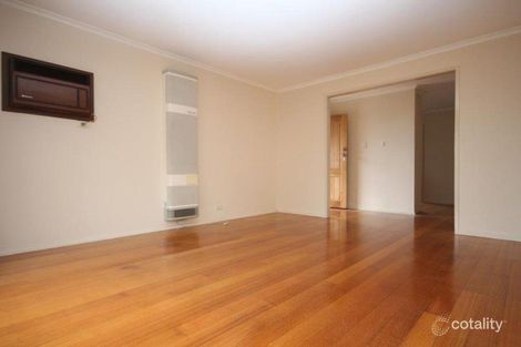 Property photo of 3 Diosma Court Newcomb VIC 3219