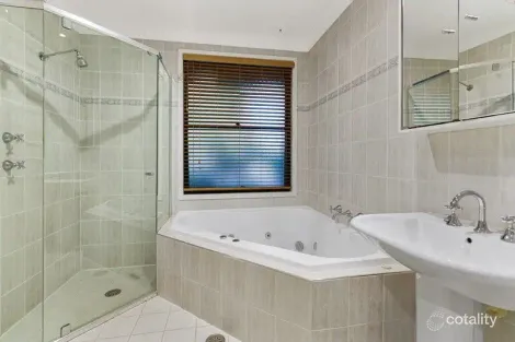 Property photo of 25 Como Parade Pretty Beach NSW 2257