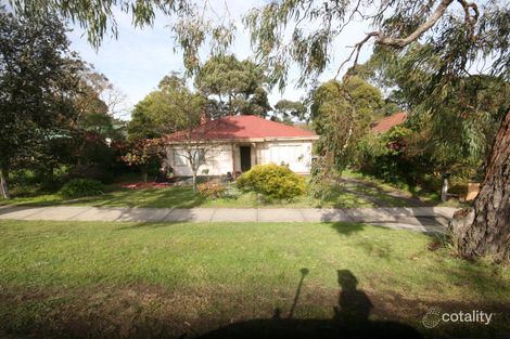 8 The Glen, Ferntree Gully, VIC 3156