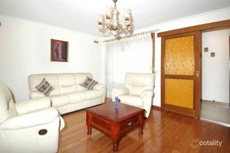 Property photo of 2 Sycamore Crescent Campbellfield VIC 3061
