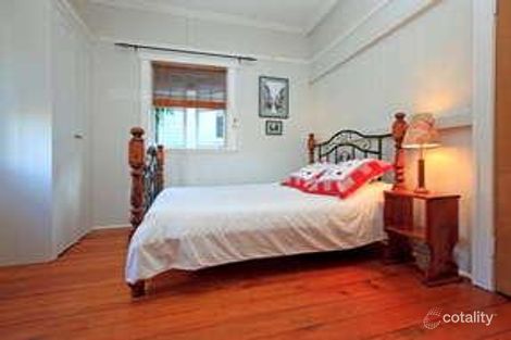 Property photo of 66 Riding Road Hawthorne QLD 4171