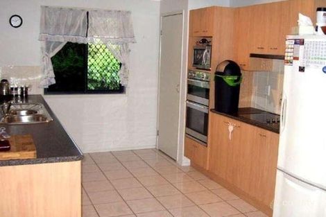 Property photo of 9 Widewood Court Heritage Park QLD 4118