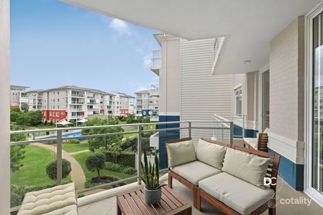 Property photo of 306/28 Peninsula Drive Breakfast Point NSW 2137
