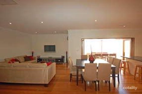 2/80 Huxley Ave, Mulgrave, VIC 3170