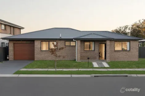 33 Arrowhead Ave, Leppington, NSW 2179