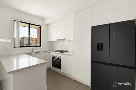 Property photo of 33 Arrowhead Avenue Leppington NSW 2179