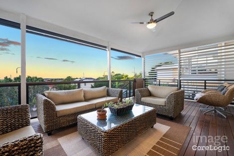 Property photo of 52 Kingsley Terrace Wynnum QLD 4178