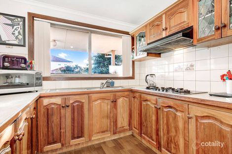 Property photo of 33 Glenview Road Strathmore VIC 3041