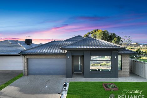 Property photo of 3 Fuse Drive Tarneit VIC 3029
