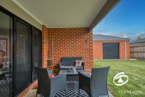 Property photo of 10 Water Lily Road Bunyip VIC 3815