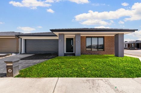 51 Hunt Way, Pakenham, VIC 3810