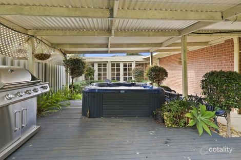 Property photo of 5 Lauderdale Drive Tarneit VIC 3029