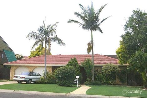 22 Edred St, Carindale, QLD 4152