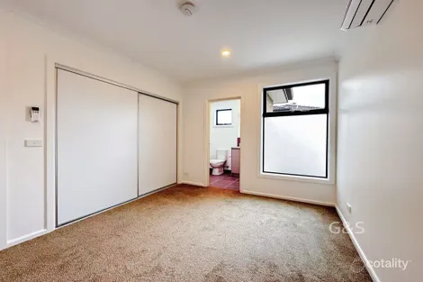 Property photo of 22 Neville Street Box Hill South VIC 3128