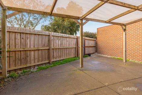 Property photo of 2/5 Fieldlark Court Werribee VIC 3030