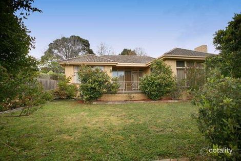 Property photo of 2 Michael Avenue Glen Waverley VIC 3150