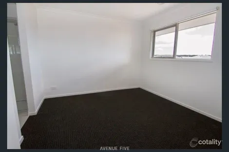Property photo of 9 Roosevelt Road Mount Duneed VIC 3217