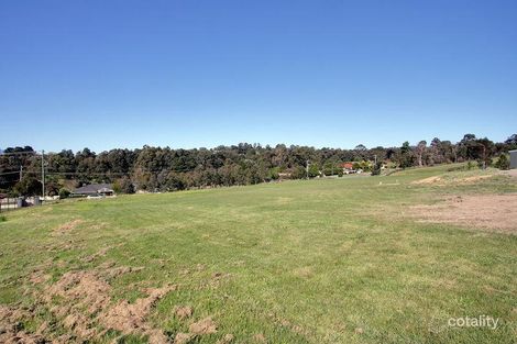 Property photo of 10 Sunset Drive Chirnside Park VIC 3116