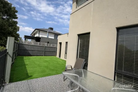 Property photo of 31 Giverny Close Burnside Heights VIC 3023