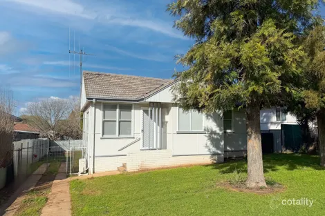 Property photo of 15 Keast Street Parkes NSW 2870