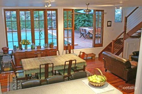 Property photo of 17 Montrose Road Taringa QLD 4068