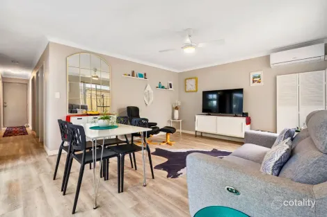 Property photo of 11 Encourage Loop Dudley Park WA 6210