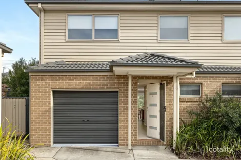 Property photo of 21 Ron Court Canadian VIC 3350