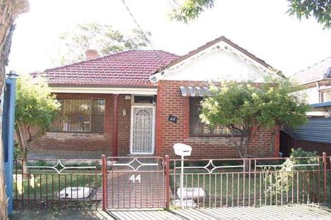 44 Wonga St, Canterbury, NSW 2193