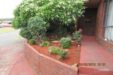 Property photo of 4 Amethyst Crescent Mount Richon WA 6112