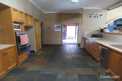 Property photo of 4 Amethyst Crescent Mount Richon WA 6112