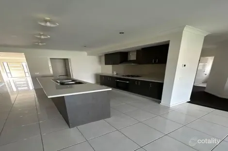 Property photo of 135 Boland Drive Lyndhurst VIC 3975