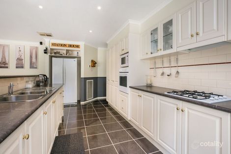 Property photo of 9 The Gums Court Kangaroo Flat VIC 3555