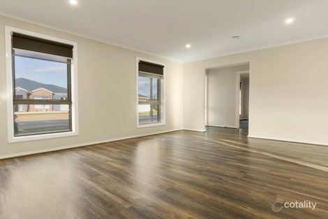Property photo of 2/118 Harmony Drive Tarneit VIC 3029