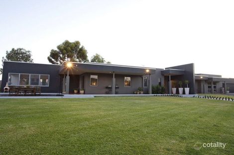 Property photo of 7 Peppercorn Mews Swan Hill VIC 3585