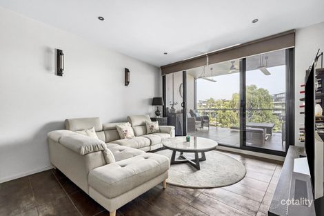 Property photo of 201/20 Pier Lane Maribyrnong VIC 3032