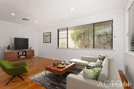 Property photo of 10 Browning Way Lake Coogee WA 6166