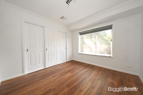 Property photo of 2/9 Johnson Drive Glen Waverley VIC 3150