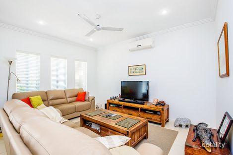 Property photo of 1/10 Careel Close Helensvale QLD 4212
