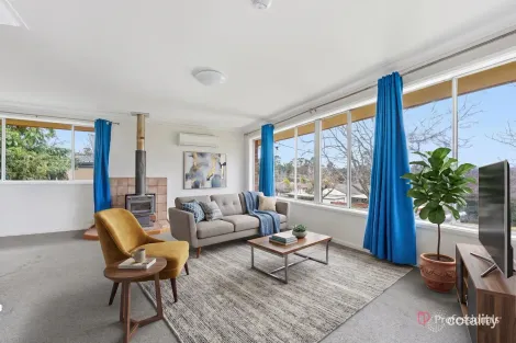 Property photo of 4 Bonnar Street Armidale NSW 2350