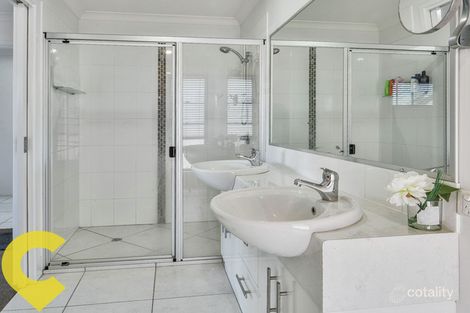 Property photo of 39 Chestwood Crescent Sippy Downs QLD 4556