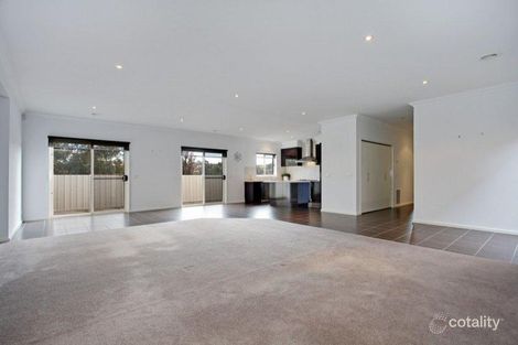 Property photo of 2/47 Carronvale Road Mooroolbark VIC 3138