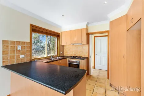 Property photo of 2/5 Joynt Street Macleod VIC 3085