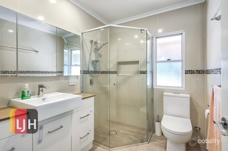 Property photo of 33 Webb Street Stafford QLD 4053